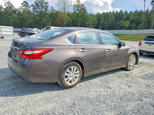 1N4AL3AP8GC149716 — 2016 Nissan Altima, photo 3 from Copart 01.10.2026, Front end