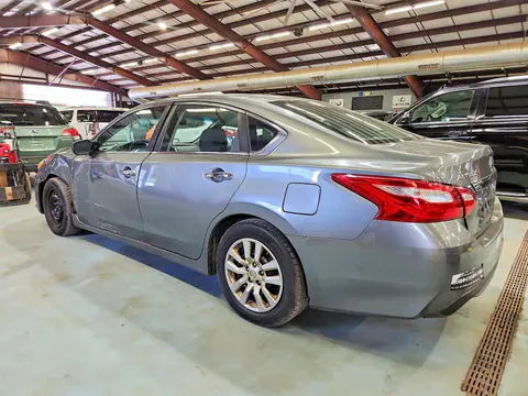 2016 Nissan Altima VIN 1N4AL3AP7GN363360 фото 2