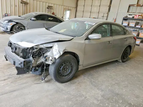 2016 NISSAN ALTIMA VIN 1N4AL3AP2GC255546 фото 1
