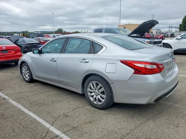 1N4AL3AP5GN370534 — 2016 Nissan Altima, photo 2 from Copart 30.09.2026, Rear end