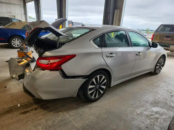 1N4AL3AP3GC243504 — 2016 Nissan Altima, foto 3 de Copart, Parte trasera