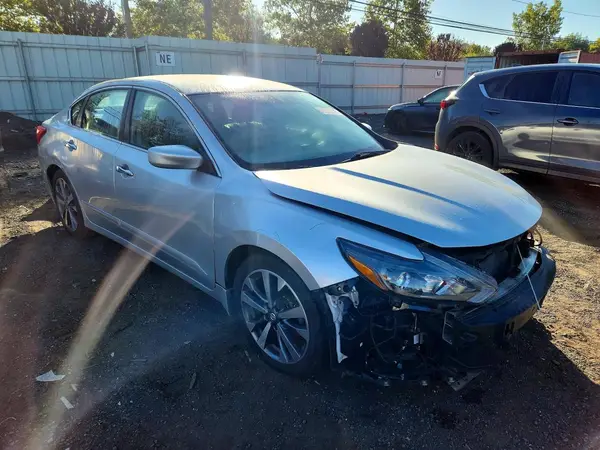 1N4AL3AP7GC279549 — 2016 Nissan Altima, фото 4 с аукциона Copart 29.09.2026, Передняя часть
