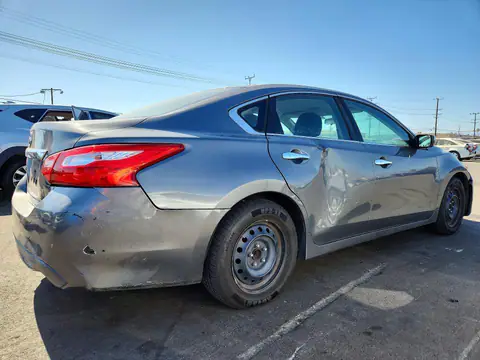 1N4AL3AP4GC222144 — 2016 Nissan Altima, photo 3 from Copart 14.10.2026, Side