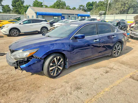 1N4AL3AP8HC495377 — 2017 Nissan Altima, Front end (Front End), before-repair photos