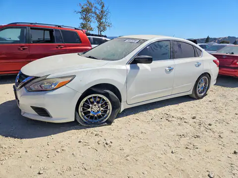 1N4AL3AP5HN306334 — 2017 Nissan Altima, Lateral (Side), fotos antes de reparar