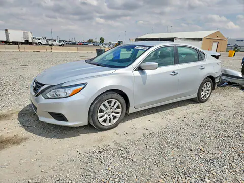 1N4AL3AP8HN365801 — 2017 Nissan Altima, Rear end (Rear End), before-repair photos
