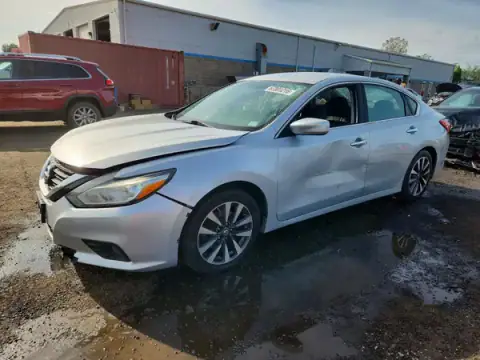 1N4AL3AP0HC218917 — 2017 Nissan Altima, Передня частина (Front End), фото до ремонту