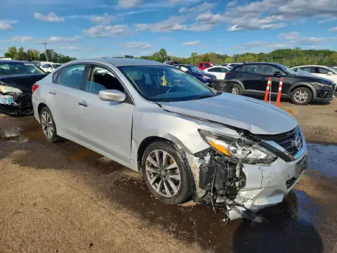 1N4AL3AP0HC218917 — 2017 Nissan Altima, ფოტო 4, Copart, წინა ნაწილი