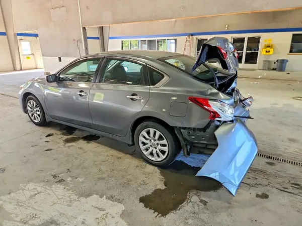 1N4AL3APXHC479780 — 2017 Nissan Altima, photo 2 from Copart 02.10.2026, Rear end