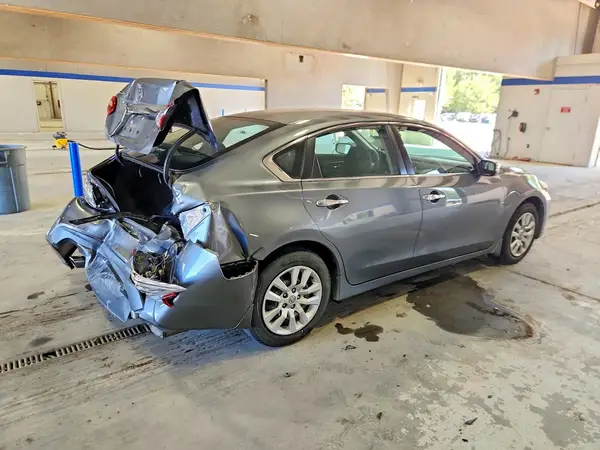 1N4AL3APXHC479780 — 2017 Nissan Altima, photo 3 from Copart 02.10.2026, Rear end