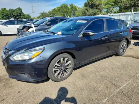 1N4AL3AP5HC202258 — 2017 Nissan Altima, სახურავი (Top/Roof), ფოტოები შეკეთებამდე
