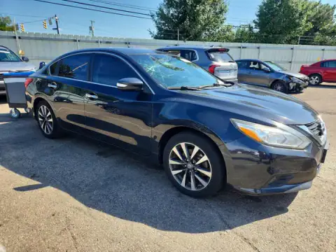 1N4AL3AP5HC202258 — 2017 Nissan Altima, ფოტო 4, Copart 23.09.2026, სახურავი