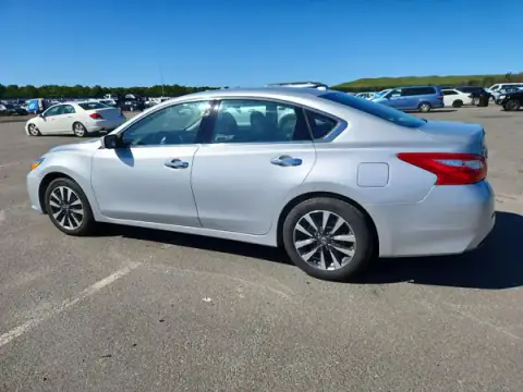 1N4AL3APXHC119389 — 2017 Nissan Altima, zdjęcie 2 z Copart 21.09.2026, Tył