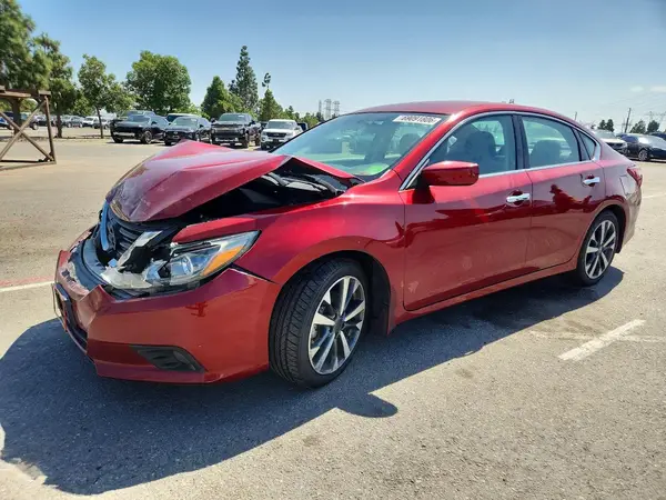 1N4AL3AP6HC269886 Nissan Altima 2017 — uszkodzenie Przód, zdjęcie przed naprawą