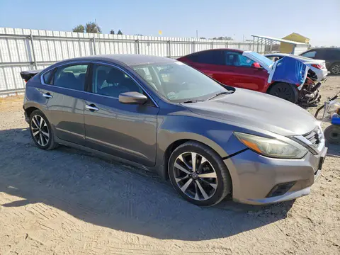 2017 Nissan Altima VIN 1N4AL3AP0HC284058 фото 4