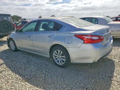 2017 Nissan Altima VIN 1N4AL3APXHN337708 фото 2