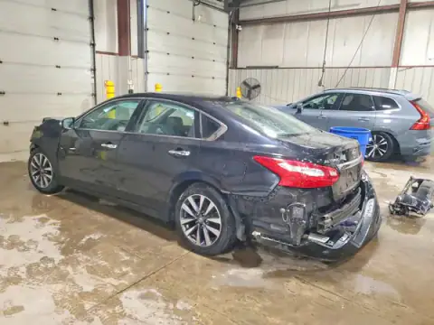 1N4AL3AP5HC201398 — 2017 Nissan Altima, zdjęcie 2 z Copart 25.09.2026, Przód