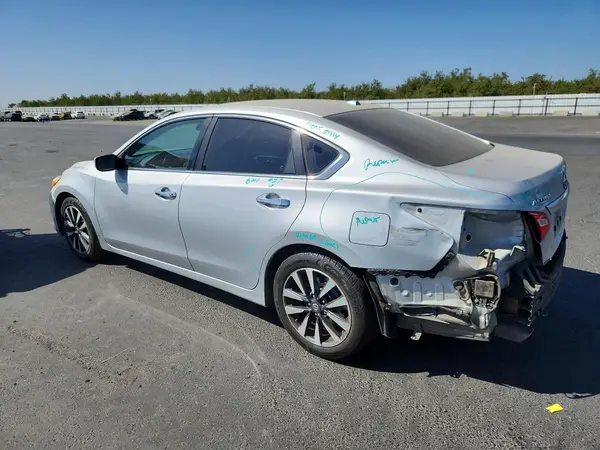 1N4AL3AP6HC159291 — 2017 Nissan Altima, photo 2 from Copart 28.09.2026, Rear end