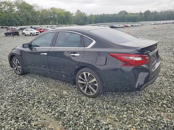 1N4AL3AP1HC490246 — 2017 Nissan Altima, фото 2 с аукциона Copart 30.09.2026, Боковая часть