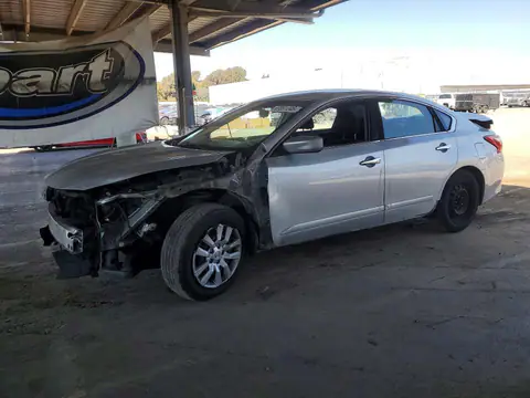 1N4AL3AP3HC211945 — 2017 Nissan Altima, Parte delantera (Front End), fotos antes de reparar