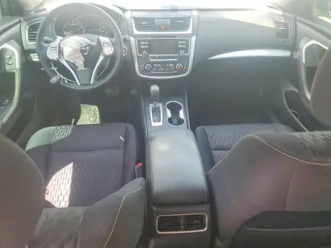 1N4AL3APXHC475244 — 2017 Nissan Altima, foto 8 de Copart, Parte delantera