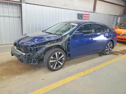 1N4AL3AP8HC486680 Nissan Altima 2017 — daño Parte delantera, foto antes de reparar