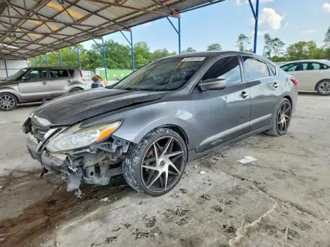 1N4AL3AP3HC254973 Nissan Altima 2017 — Front end damage, before-repair photo