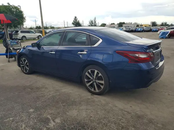 1N4AL3AP5HC492002 — 2017 Nissan Altima, zdjęcie 2 z Copart 05.10.2026, Bok