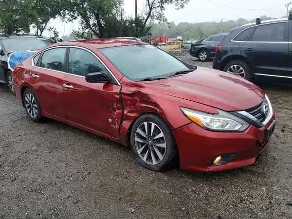 1N4AL3AP2HC166769 — 2017 Nissan Altima, photo 4 from Copart 06.10.2026, Side