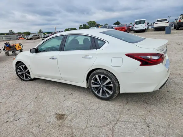 1N4AL3APXHC148293 — 2017 Nissan Altima, zdjęcie 2 z Copart, Przód