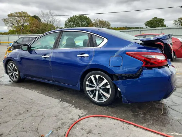 1N4AL3AP6HC492042 — 2017 Nissan Altima, photo 2 from Copart 12.10.2026, Rear end