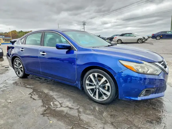 1N4AL3AP6HC492042 — 2017 Nissan Altima, photo 4 from Copart 12.10.2026, Rear end