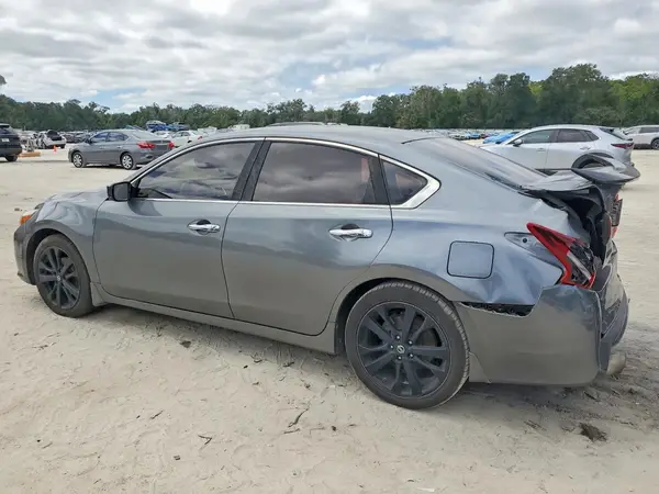 1N4AL3AP3HC189476 — 2017 Nissan Altima, photo 2 from Copart 06.10.2026, Rear end
