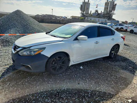1N4AL3AP5HC118893 — 2017 Nissan Altima, Front end (Front End), before-repair photos