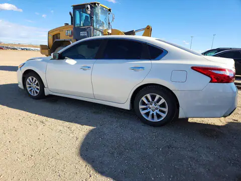 1N4AL3APXHC285458 — 2017 Nissan Altima, zdjęcie 2 z Copart 15.10.2026, Przód