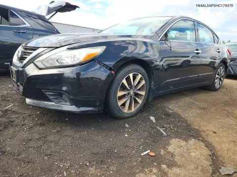 1N4AL3AP3HC179370 — 2017 Nissan Altima, გვერდითი ნაწილი, ფოტოები შეკეთებამდე