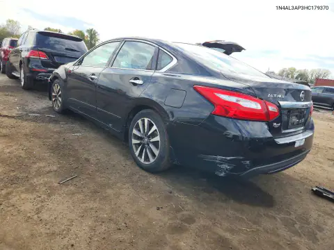 1N4AL3AP3HC179370 — 2017 Nissan Altima, фото 2 с аукциона Copart 30.10.2026, БОКОВАЯ ЧАСТЬ