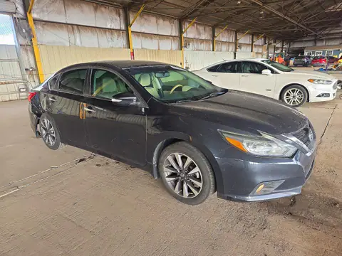 1N4AL3AP6HC260489 — 2017 Nissan Altima, foto 4 de Copart 26.10.2026, Parte trasera
