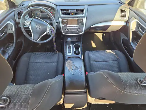 1N4AL3AP5HC161761 — 2017 Nissan Altima, წინა ნაწილი, ფოტოები შეკეთებამდე