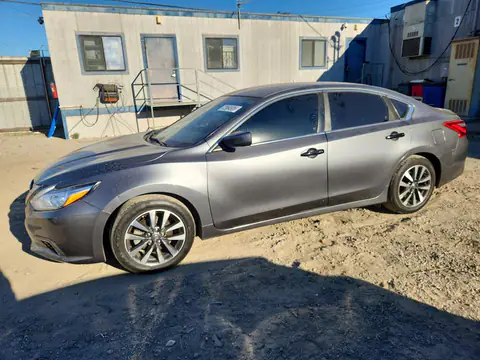 1N4AL3AP7HC286860 Nissan Altima 2017 — Side damage, before-repair photo