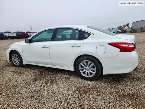 1N4AL3AP1HN320604 — 2017 Nissan Altima, фото 2 с аукциона Copart 03.11.2026, Мелкие вмятины и царапины