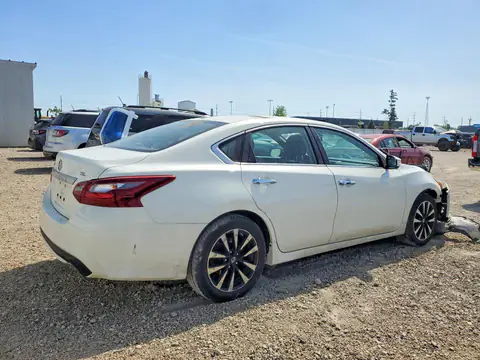 1N4AL3AP6JC196444 — 2018 Nissan Altima, ფოტო 3, Copart 28.10.2026, წინა ნაწილი