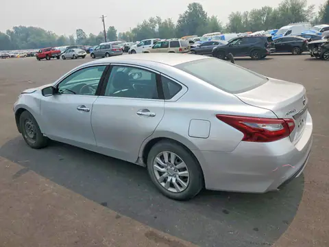 1N4AL3AP5JC186715 — 2018 Nissan Altima, photo 2 from Copart 14.10.2026, Front end