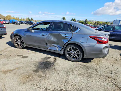 2018 Nissan Altima VIN 1N4AL3AP0JC285779 фото 2