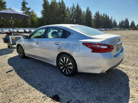 1N4AL3AP6JC246677 — 2018 Nissan Altima, photo 2 from Copart 29.09.2026, Side
