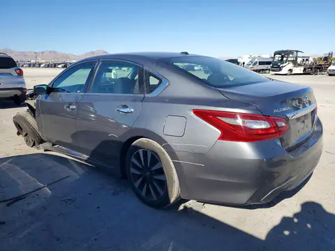 1N4AL3AP3JC255384 — 2018 Nissan Altima, ფოტო 2, Copart 29.09.2026, წინა ნაწილი