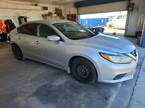 2018 NISSAN ALTIMA VIN 1N4AL3AP2JC234851 фото 4