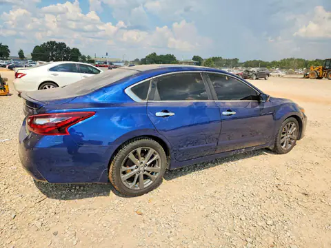 1N4AL3AP1JC141206 — 2018 Nissan Altima, фото 3 з Copart 21.10.2026, Бокова частина