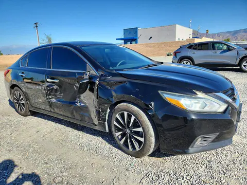 2018 Nissan Altima VIN 1N4AL3AP1JC229155 фото 4