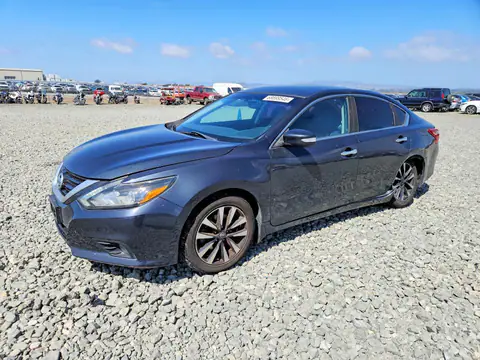 1N4AL3AP6JC133151 — 2018 Nissan Altima, Задня частина (Rear End), фото до ремонту